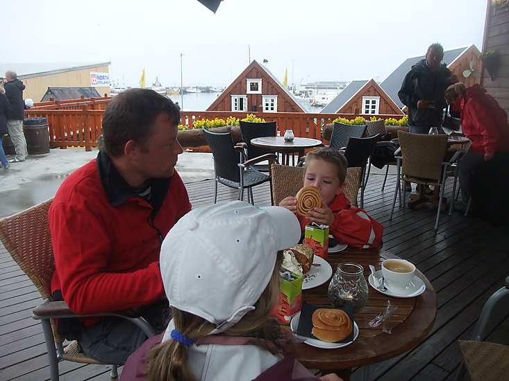 -1534_2_HusavikSigurdFridaTokeCafe_TAHanne
